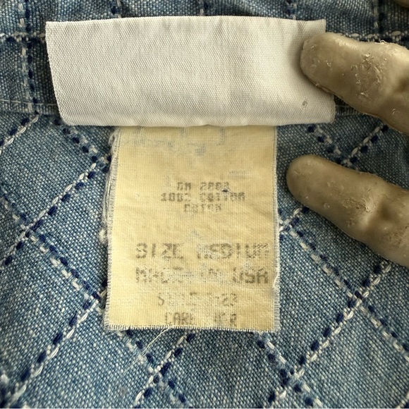 💀 SOLD 💀 Vintage 80s Denim Sleeveless Embroidered Grid Button Down Shirt USA ~ S - Picture 7 of 8